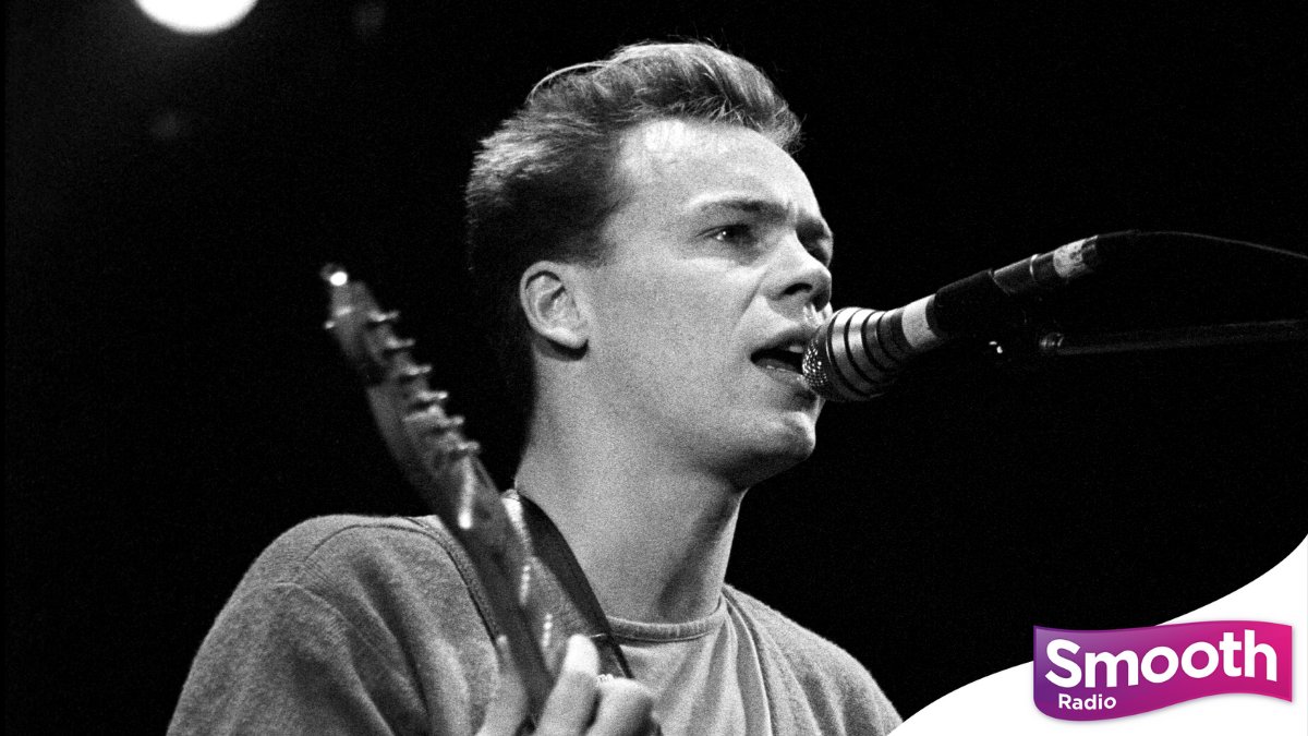 Happy 62nd birthday Ali Campbell! What\s your favourite song? 