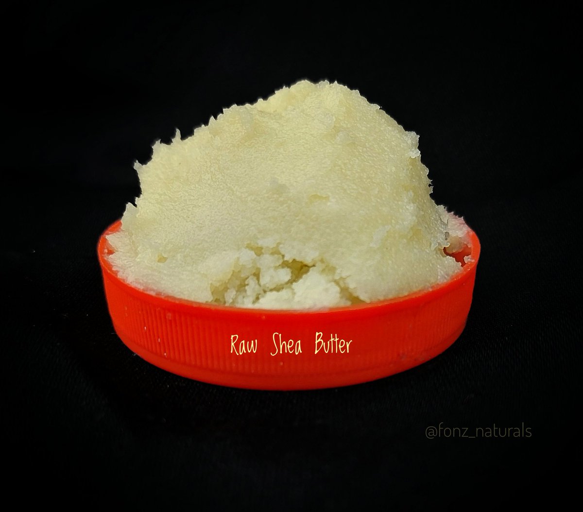 Mfonobong_RPh's tweet photo. This is how our raw shea butter looks like. Shea butter is an emollient and remedy for many skin issues.
Available in 60g, 200g and 400g for N350, N750 and N1400.
#africansheabutter
#sheabutter
#Entrepreneur https://t.co/HTbYjy59x3