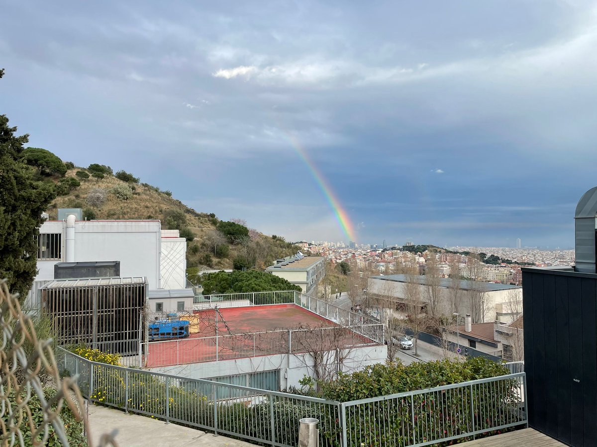 galibellesguard's tweet photo. Arranquem aquesta setmana recordant el cel que ens va deixar la tarda de divendres passat! 🌈 #somESG https://t.co/fZeX43shUP