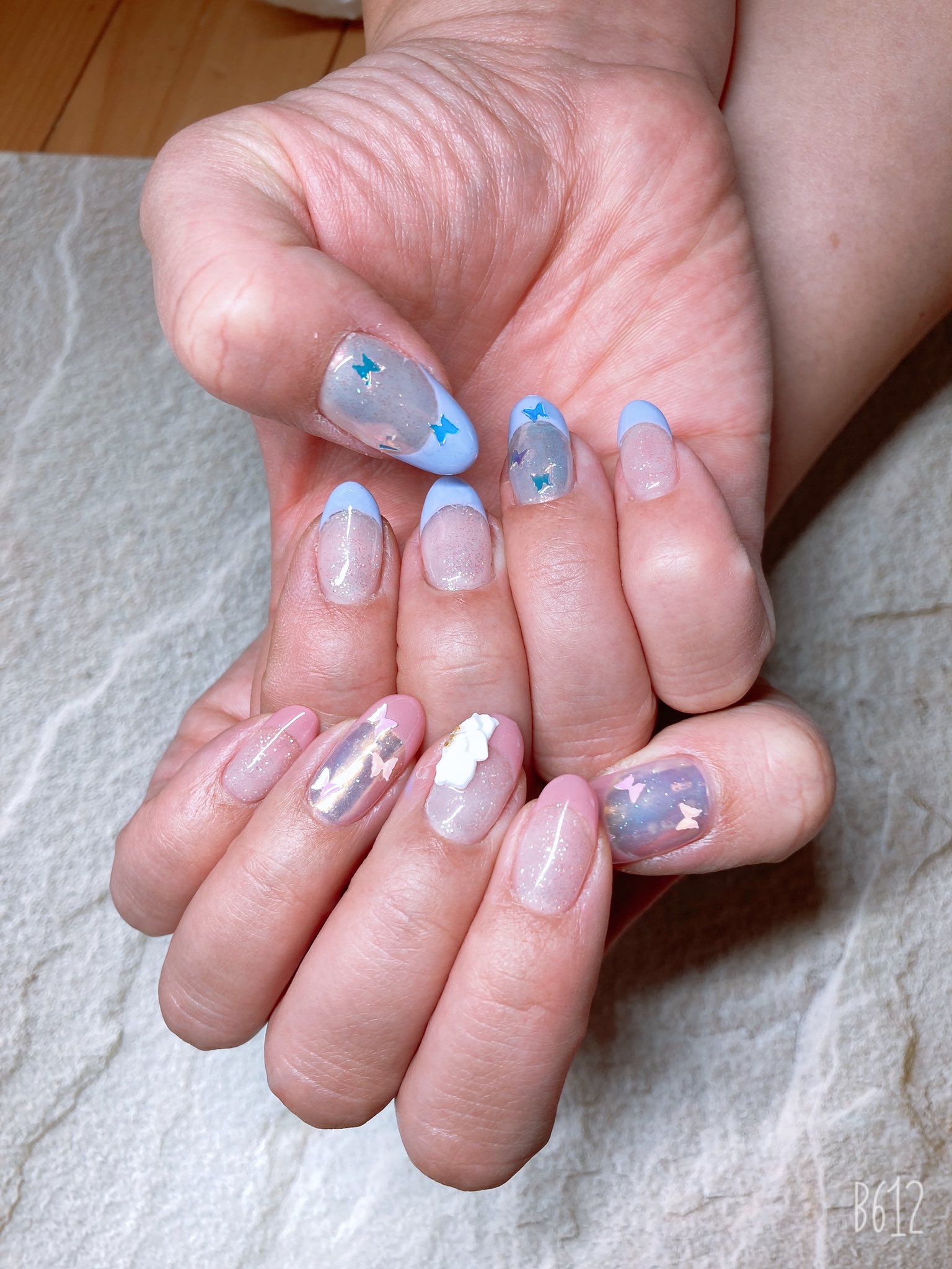 Nailsalon La Mer 自宅 ネイルサロン 千葉 四街道 ネイル ジェル ゲストネイル オーロラネイル 格安 ネイル バタフライネイル 都賀ネイルサロン 四街道ネイルサロン 千葉ネイルサロン ミラーネイル ニュアンス ツイードネイル メタリックネイル