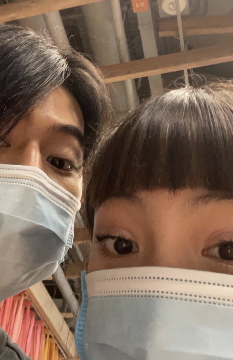 เนี่ย ไอดอลที่มีแฟนแล้วเปิดตัวได้ แฟนคลับหวีดร้องไม่ใช่เพราะหวง แต่เพราะอิจฉา น่ารักปะ