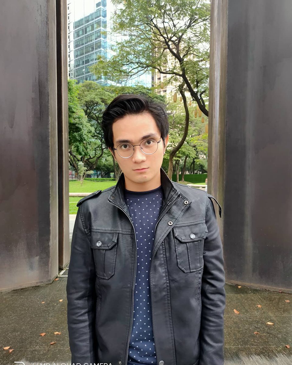 MarkBejoc's tweet photo. Scene Selection
- moon tanga 🌚
- moo
- mo
- m
.
.
.
.
.
.
.
#moontanga #maface #fameon #jessicajones #punch #like4likes #likeforlikes #likeforfollow #haha https://t.co/CiBThIjEFm