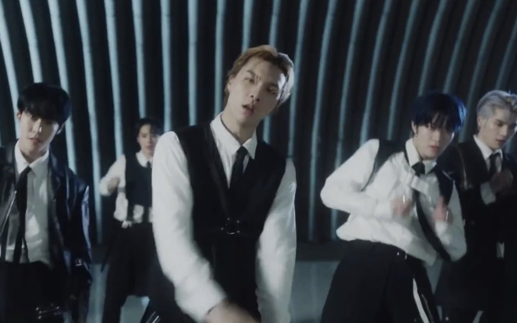 ً (@jsuhfeed) on Twitter photo 