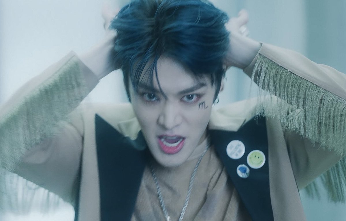 ตีบทแตกมาก รับบทโจ๊กเก้อ  คะแนนเต็ม100อย่างน้อยต้องได้999