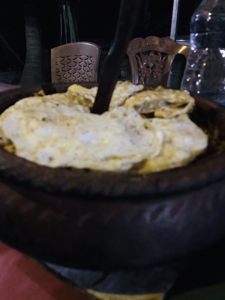 dilsath92's tweet image. #River #Hyacinth #Sri_Lanka #Irakamam #Family #Dinner @Moon yard #Phone #Photography #Sunday #vibes