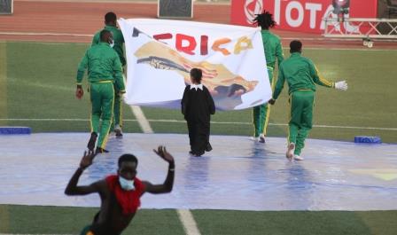 Son Excellence le Premier ministre, Mohamed Bilal Messaoud, avec des membres du Gouvernement, à la cérémonie d'ouverture de la Coupe d'Afrique des Nations (U20) - 14 février 2021.
#U20_Nouakchott_2021
#CAN_Mauritanie_U20
#Mauritanie
#CAN_2021