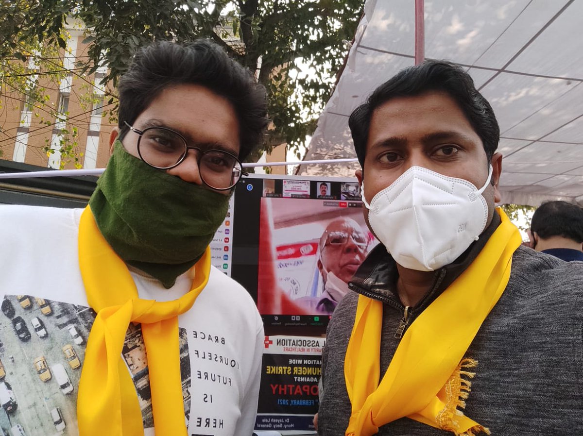 DRKARANPUNIA's tweet photo. @jayalal10 #NoToMixopathy , it is dangerous to life.
Life threatening indeed. Public is ultimate sufferer.

@PMOIndia  @MoHFW_INDIA @MOHedump @NITIAayog @NMC_IND @IMAIndiaOrg @IMABhiwani @ImaHaryana @IMABhiwani @IMA_MSNIndia @imamsnup @imajdnnational @Dr_rajan_IMA @HasijaDr @ImaPalwal https://t.co/BLUiRG5zpo