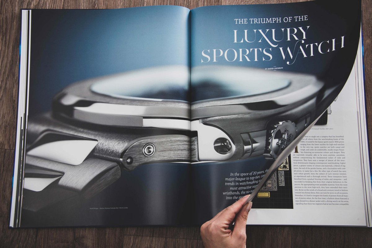 cotedesmontres's tweet photo. The #Millennium #WatchBook - Watchmaking in the third millennium
2 decades in the history of watchmaking
300 pages
20 themed chapters
Over 1,000 photos
30 international experts
Over 12 months of work
80 figures who have marked watchmaking since 2000…
https://t.co/sn4c11a7QQ https://t.co/8I1seV6ePh