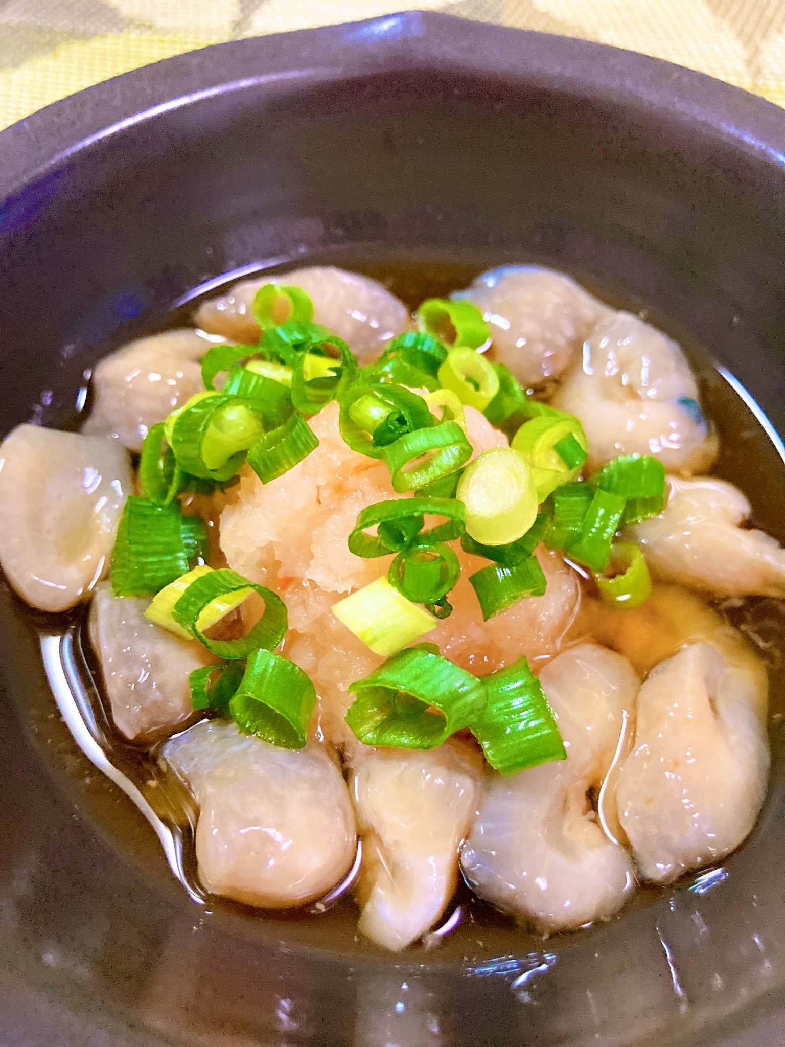リアム なまこ酢を作りました レジに向かう途中 白いドロドロしたものを吐き出したので ググッたら なまこは肛門から内臓を吐き出す癖があるみたい どんな奴だよ D ﾌﾞﾙﾌﾞﾙ なまこ グロいけど美味しい なんかのアニメで見たことある