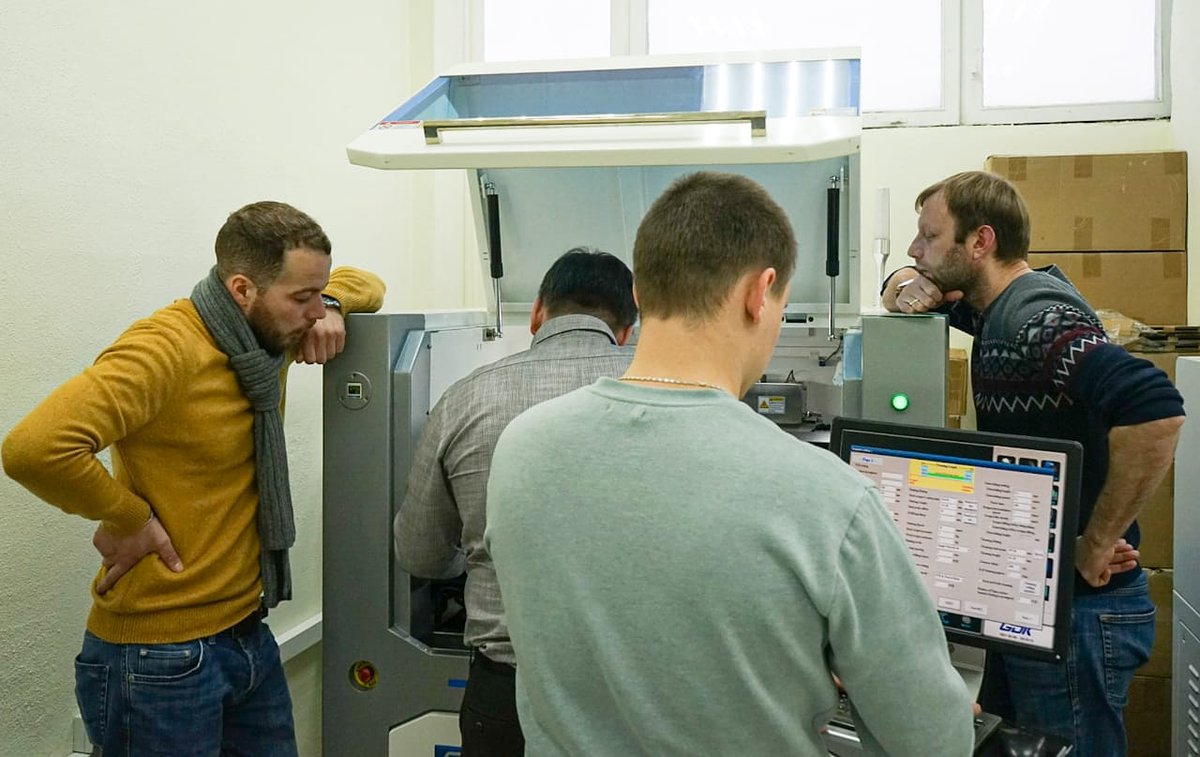 Smt_Max_2014's tweet image. В компании «СмтМакс» работает демонстрационный зал.

Вы можете оценить качество предлагаемого оборудования и получить необходимую консультацию наших ведущих специалистов.

Будем рады видеть Вас по адресу: Калужской области г.Обнинск, проспект Ленина 121,  №1-1Б, №58.

#смтмакс