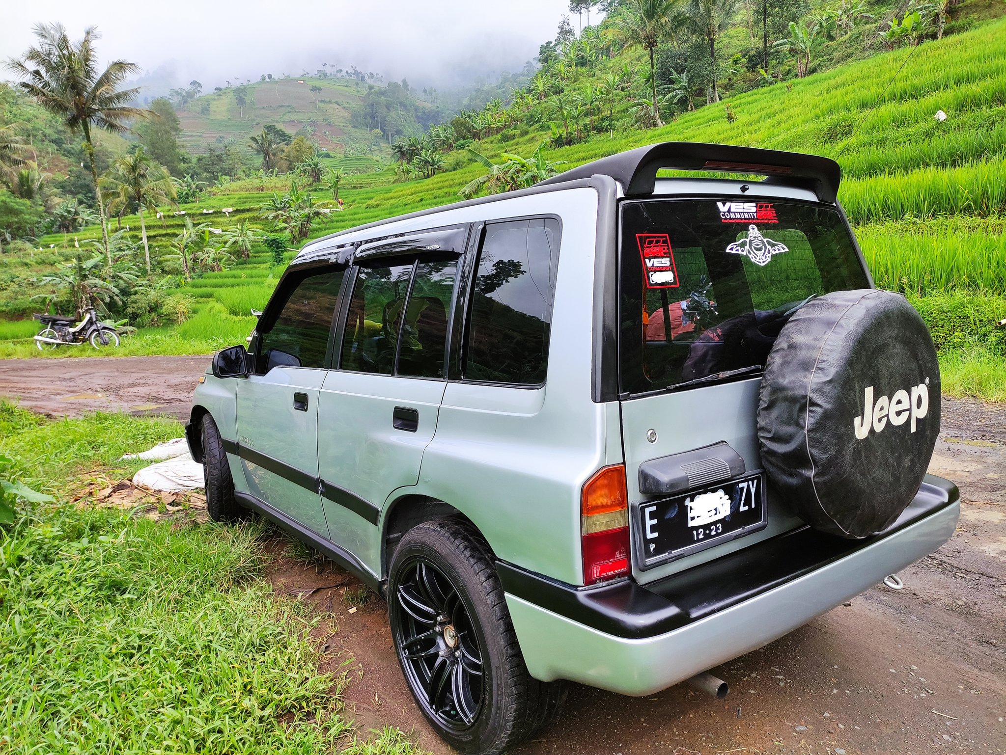 Gita Dwi Susanti On Twitter For Sale Suzuki Escudo JLX 1997 An Sendiri Lokasi Di Kuningan Jabar Dm For More Https Tco WA6GeP2c2l Twitter Gita Dwi Susanti On Twitter For Sale Suzuki Escudo JLX 1997 An Sendiri Lokasi Di Kuningan Jabar Dm For More Https Tco WA6GeP2c2l Twitter