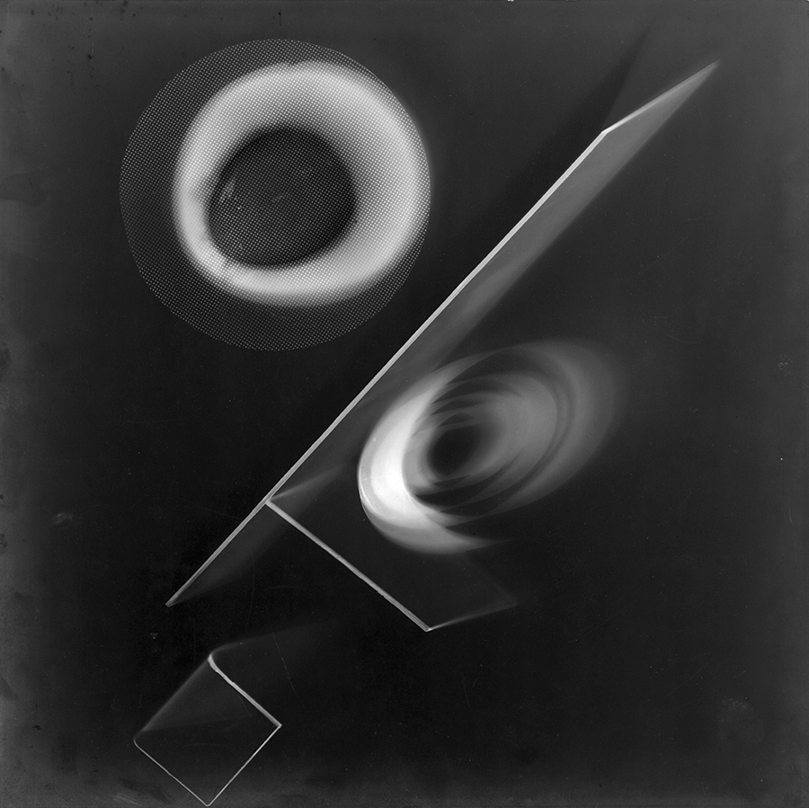Luigi Veronesi's photograms combine camera-less exposure techniques and oil painting within a Bauhaus influence. (1908 - 1998)