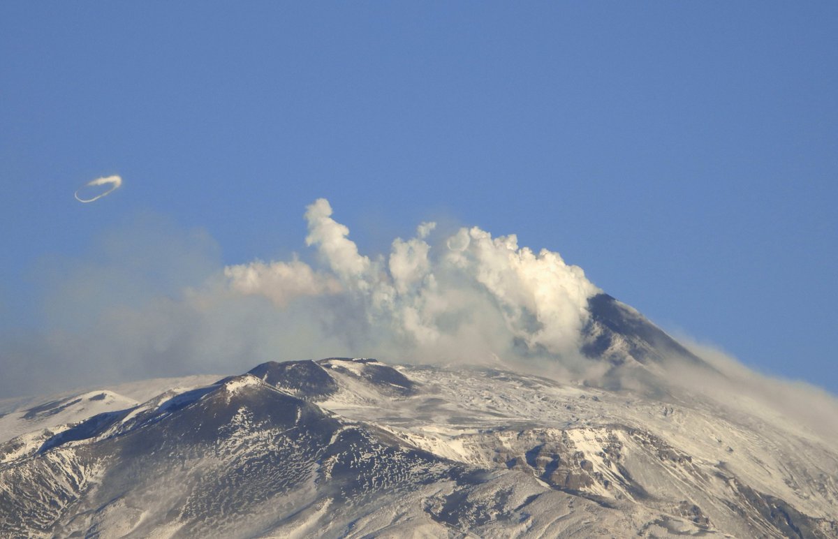 etnaboris's tweet photo. Among the volcanoes on this planet, #Etna is the master of vapor (not smoke!) rings. In the year 2000 it made about 5000 (five thousand) of them. Here is one of the latest, photographed on the morning of 15 February 2021 from our home in Tremestieri Etneo, south of the summit. https://t.co/mKqb8HHPYd