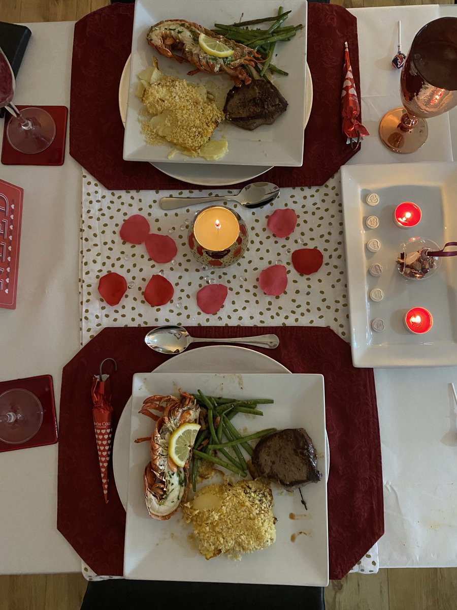 Thank you ⁦<a href="/CoalandCotton/">Coal & Cotton</a>⁩ for helping make Valentines weekend awesome in the food department. The meal was amazing, Carole and I loved it.