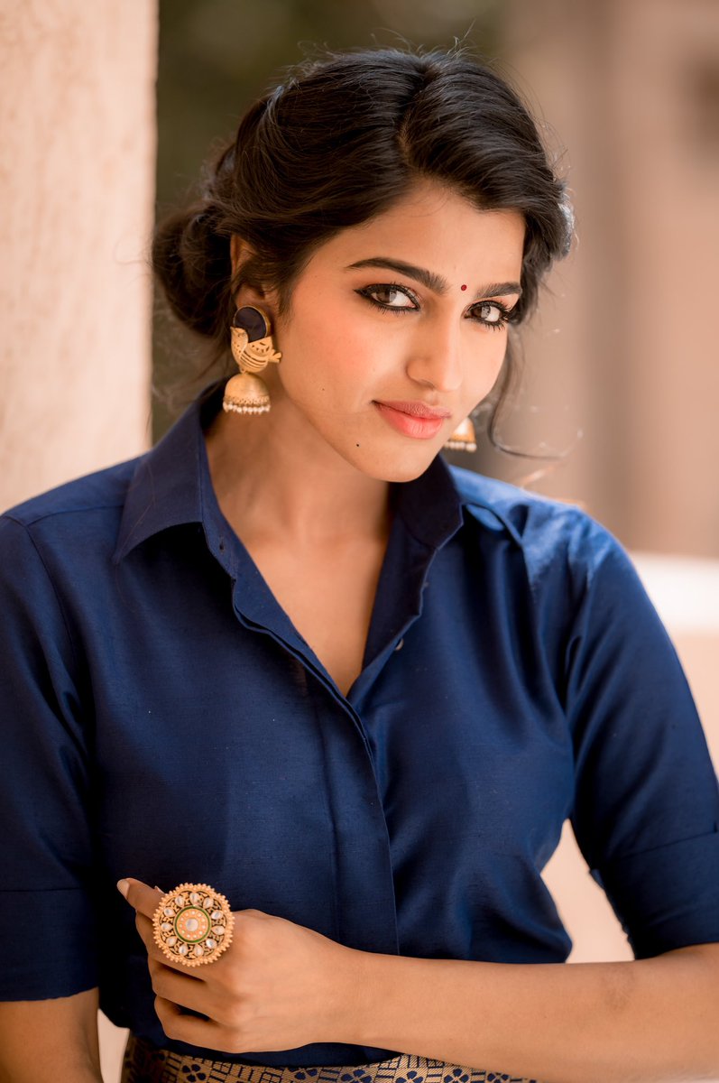 SaiDhanshika's tweet photo. Captured by : @camsenthil 
Styled by : Rajeshwari 
@PRO_Priya .. https://t.co/WpQrJMRHlf