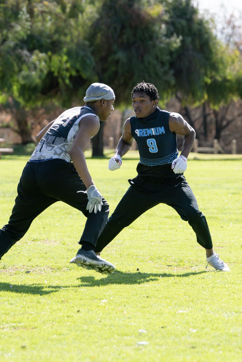 RobbDavon's tweet photo. Your goal is to be the top ATH in the c/o 2024. Keep working young π¦ @Aaronma22100400 and so shall it be. ππΎπ€
#PursueYourVisionsForYourself
#Premium #TeamFade
#BetOnYourself #BeCoachable #DoTheWork #GetTheResults #Legacy #ButlerBonding π€΄πΎ https://t.co/fTY5zUK19p