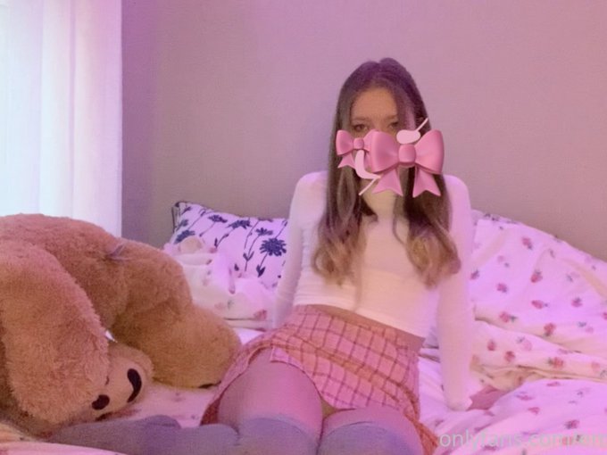 hope u had a happy little valentines day 💕 https://t.co/QmCTgacT5X<a href="/tag/mvsales"class="tags"><span>#mvsales</span></a>
