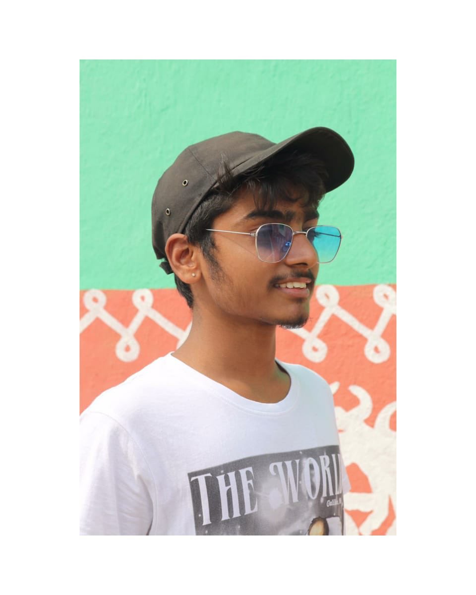 Smiley_guy_bhaskar tweet media