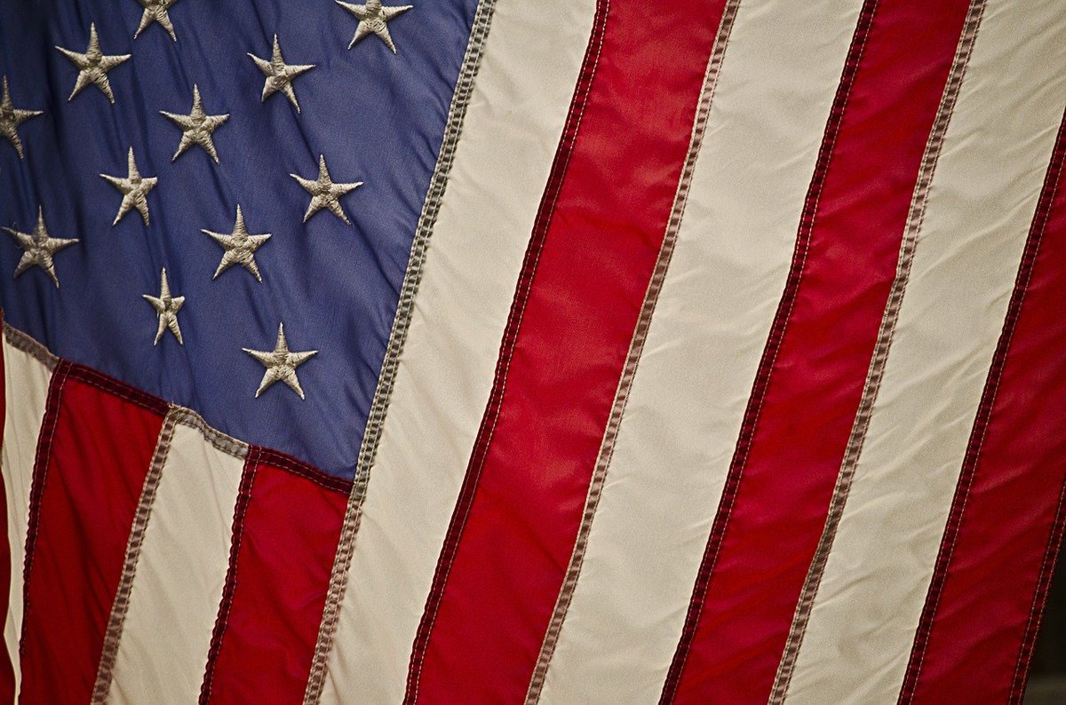 EwingFoley's tweet photo. Happy Presidents' Day, from our Ewing-Foley family. 
.
 #industry #commercial #electrical #engineering #boeing #ewingfoley #EFI #electrician #electricalengineer #electricalengineering #electricalwork #technology #electricity https://t.co/eYisx5fRs8