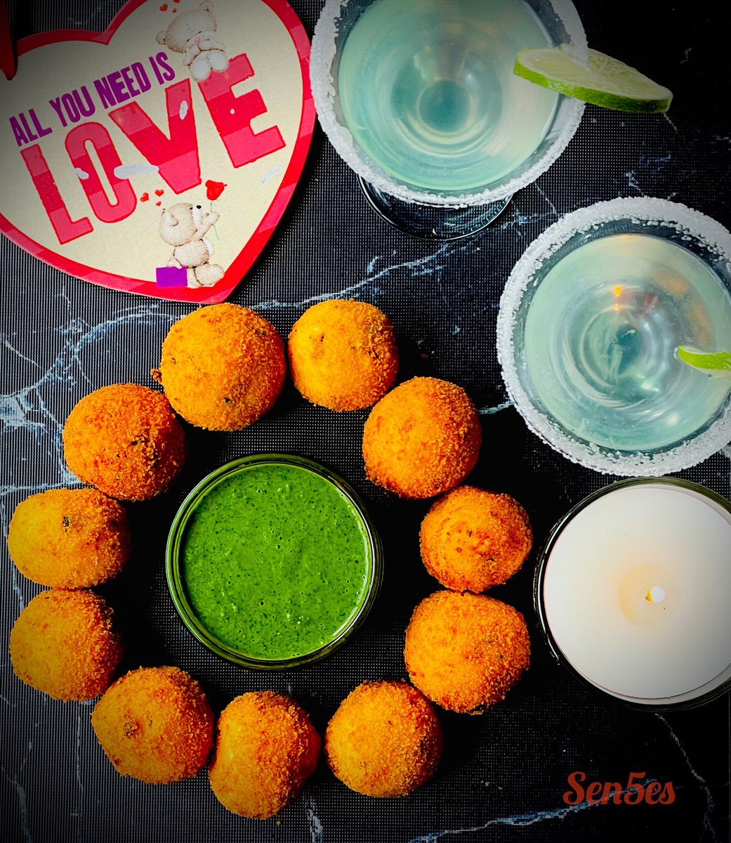 Sen5_es's tweet image. Dahi Ke Kebab (♥️Valentine’s Special♥️) - दही के कबाब - वैलेंटाइन स्पेशल youtu.be/KGm2hDb3IOQ via @YouTube #followsen5es #easyrecipe #quickrecipe #dahikekebab @TemptingFoodNow @infinityorganic @chiribaHQ @PointVillage @paleobyleo @FoodTastybite @Food4lovers @TwitterFood #enjoy