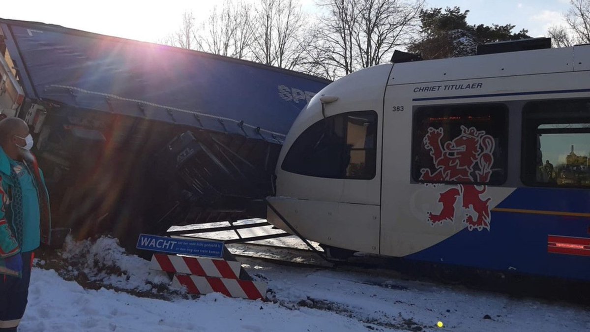 Overweg Grubbenvorst mogelijk eerder aangepast door ongeval ..