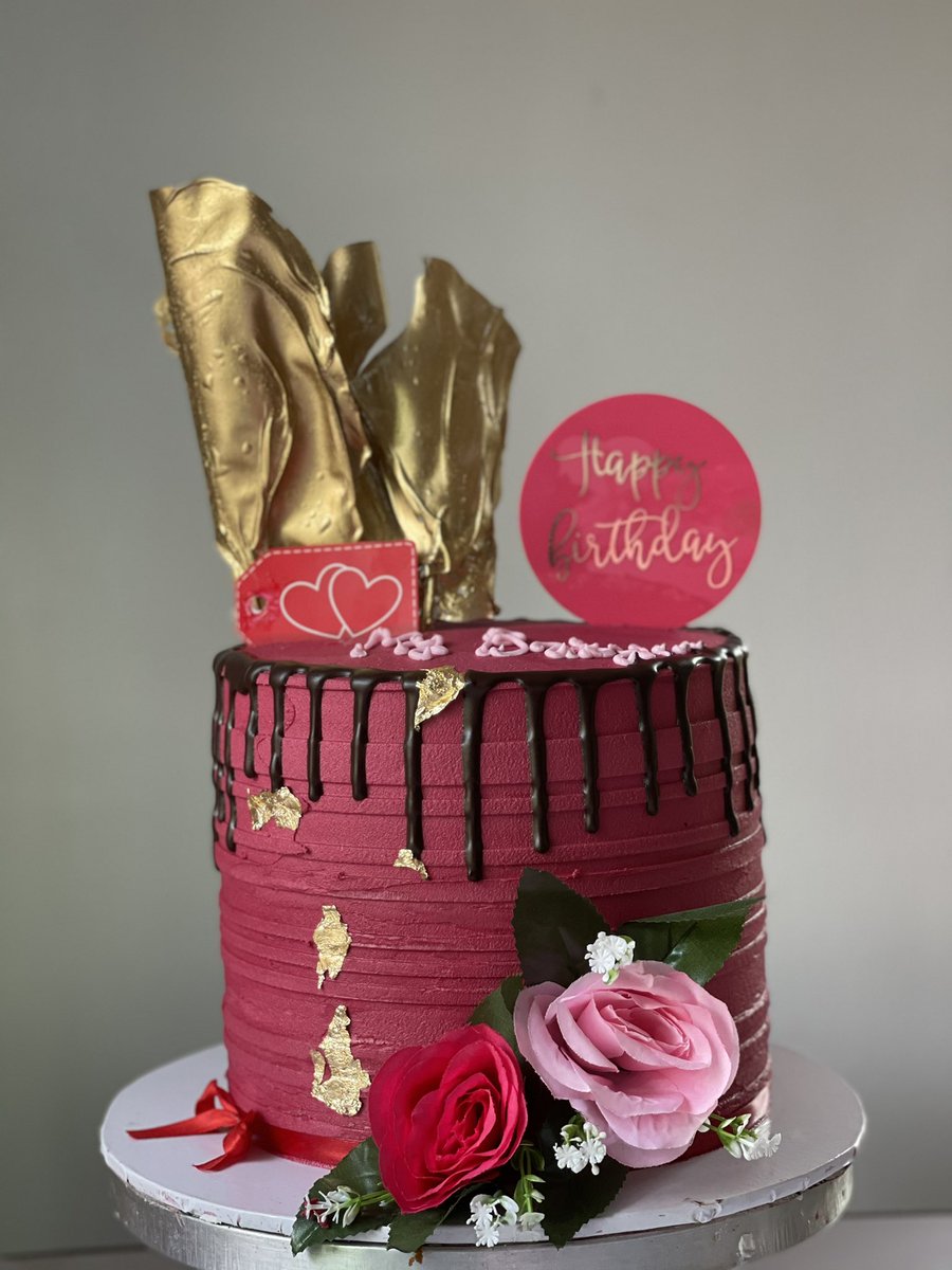 Me dressed up as my cake.A thread