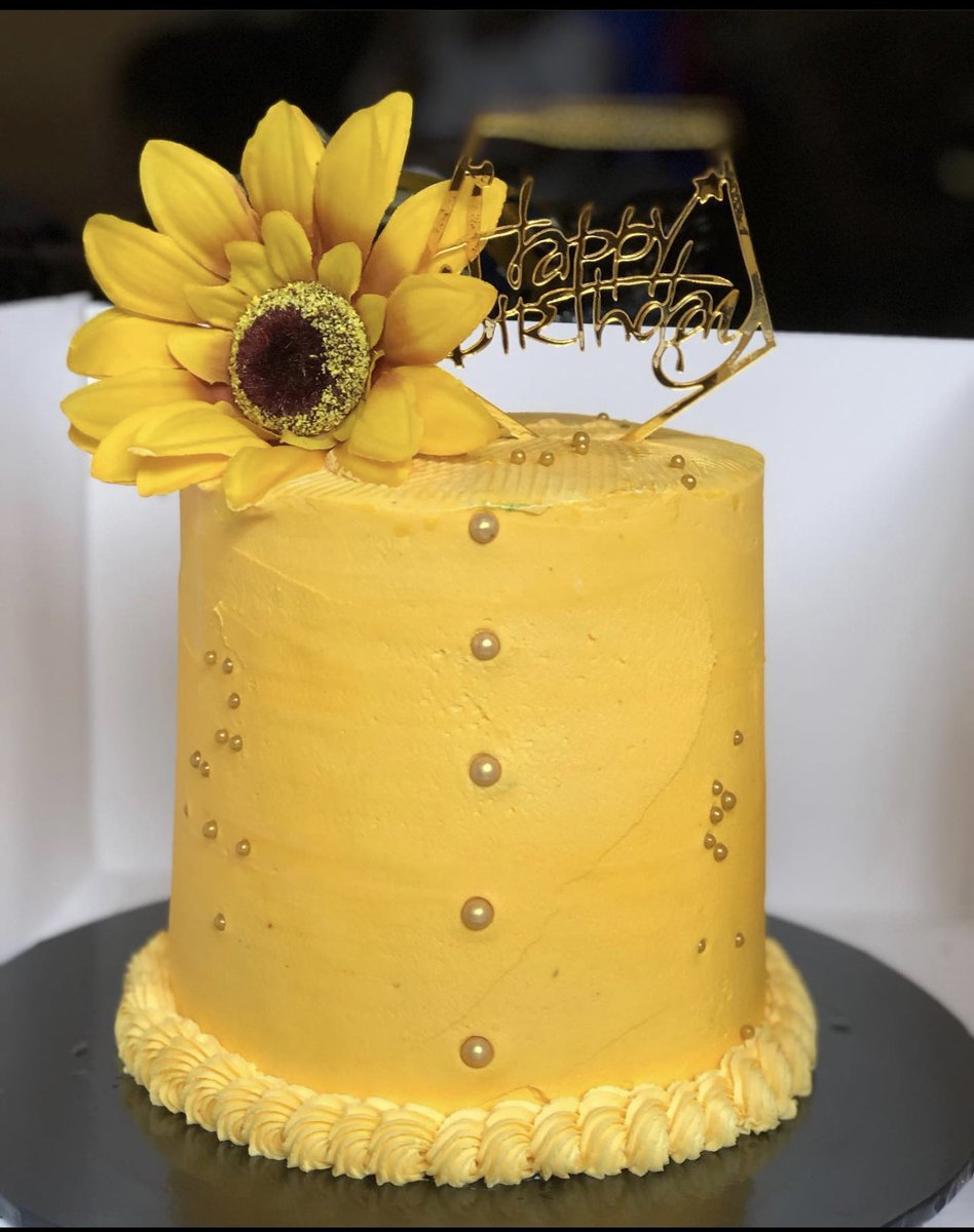 Me dressed up as my cake.A thread