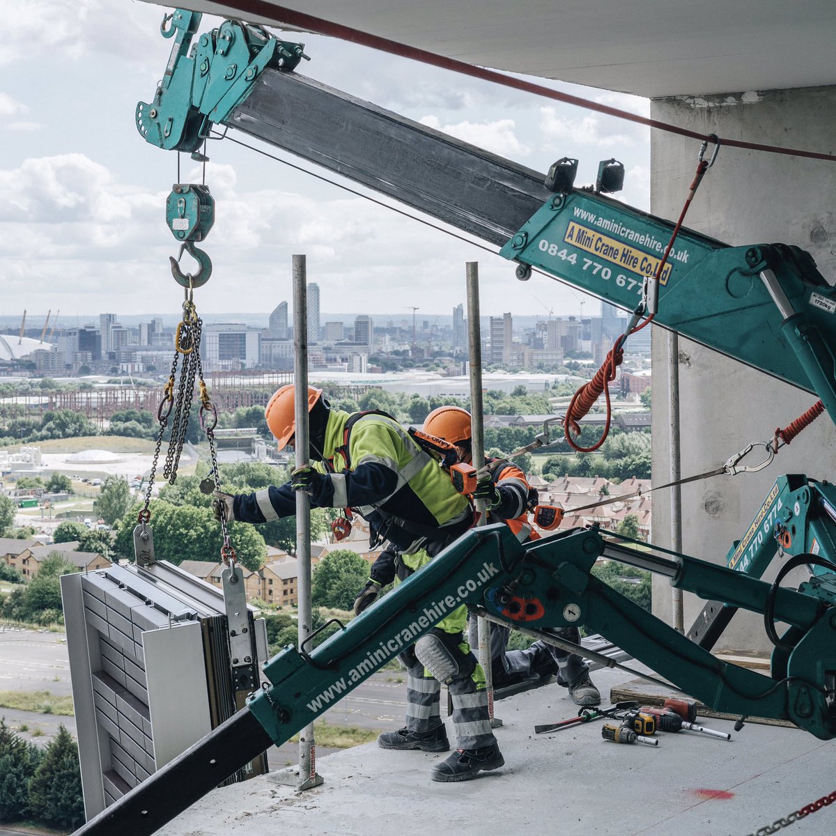 On MJP Instagram: Panels and Prototypes: <a href="/AlumnoGroup/">Alumno</a> Aspire Point | London E15 | Aluminium Unitised: instagram.com/p/CK0293gsOOk/… In the first of a series of posts, we look at projects where different off-site construction techniques have been used mjparchitects.co.uk/projects/strat…