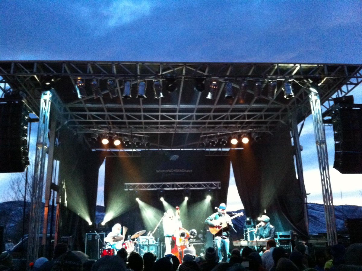 Eight year anniversary of the Inaugural <a href="/WWGfestival/">WinterWonderGrass</a> festival! In the parking lot of Crazy Mtn Brewing in Edwards, CO. Here’s to a peaceful &amp; joyous return to the process of festivation. 
📷 <a href="/showlovemedia/">ShowLove Media</a> (1)
#WinterWonderGrass #WWGCO #CosmicAmericana #GrantFarmAcoustic #Farmily