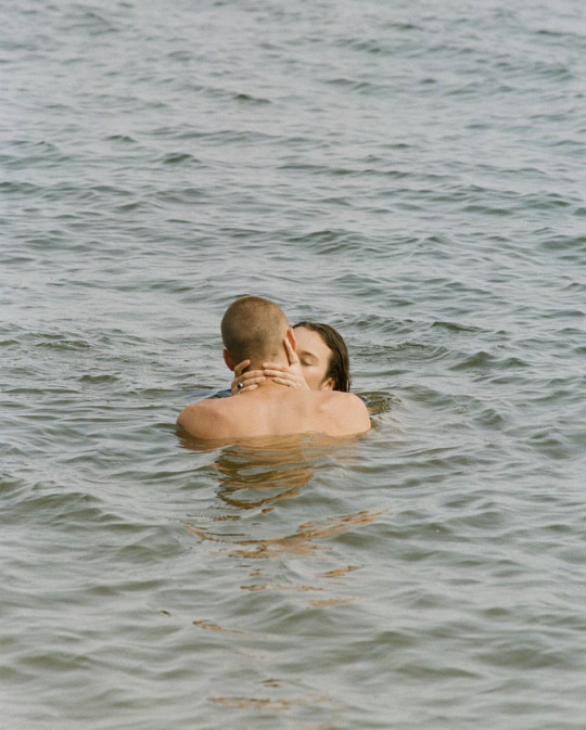 ✦ (@nudestie) on Twitter photo 