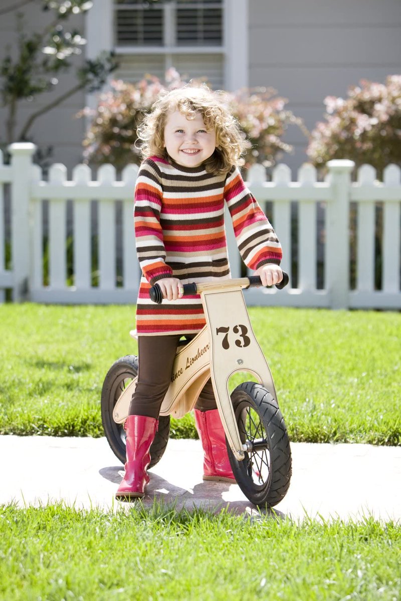 PLH_UK's tweet photo. Balance #Bikes are the perfect way for little ones to develop their balance and coordination before pedals even enter the equation!

If youre looking for something to coax the kids back #outdoors with once lockdown ends, look no further!

👉👉https://t.co/lZZP95bRoS 

#Playtime https://t.co/3MpbOpOlEH