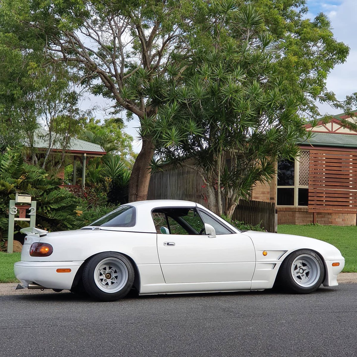 The Winking Miata (@TheWinkingMiata) | Twitter