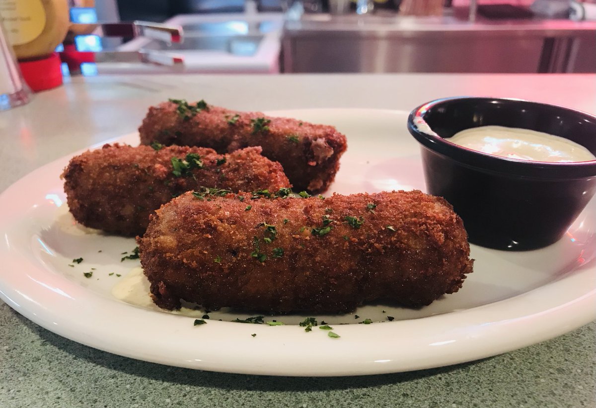Really worth the trip ⁦<a href="/kushbystephens/">Kush by Stephens</a>⁩ Pastrami Croquetas