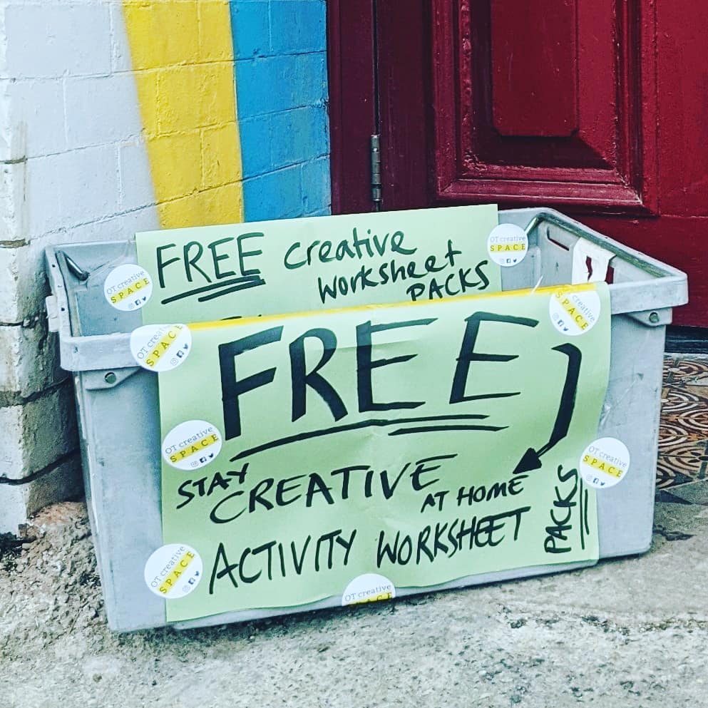 OTcreativespace's tweet photo. All the activities can be done using items you find around your home.
All you need to do is pop by the studio and pick up a pack from the box outside!!!
Then get creative at Home!!!
#StaycreativeOT #OTarttrail #Artistworksheets #free #devicefreehalfterm #creativity #fun https://t.co/gX9sndtOxP