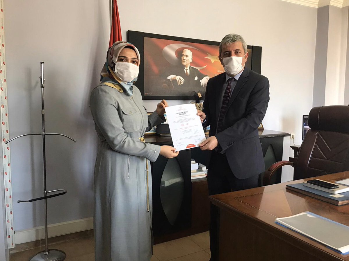 MEB ve TSE işbirliğinde hazırlanan "Eğitim Kurumlarında Hijyen Şartlarının Geliştirilmesi ve Enfeksiyon Önleme ve Kontrol Kılavuzu Belgelendirme Programı" kapsamında okulumuzda yapılan incelemelerde hijyen şartlarını sağlayan okulumuza "Okulum Temiz Belgesi" verilmiştir.