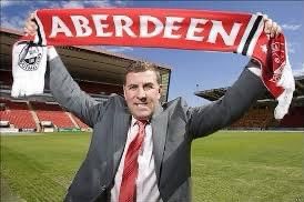 After parting with Jimmy Calderwood at the end of the 08/09 season Aberdeen appoint Mark McGhee as his replacement. His first competitive game is a 1-5 home defeat against Czech duds Sigma Olomouc. Start as you mean to go on Mark son.
