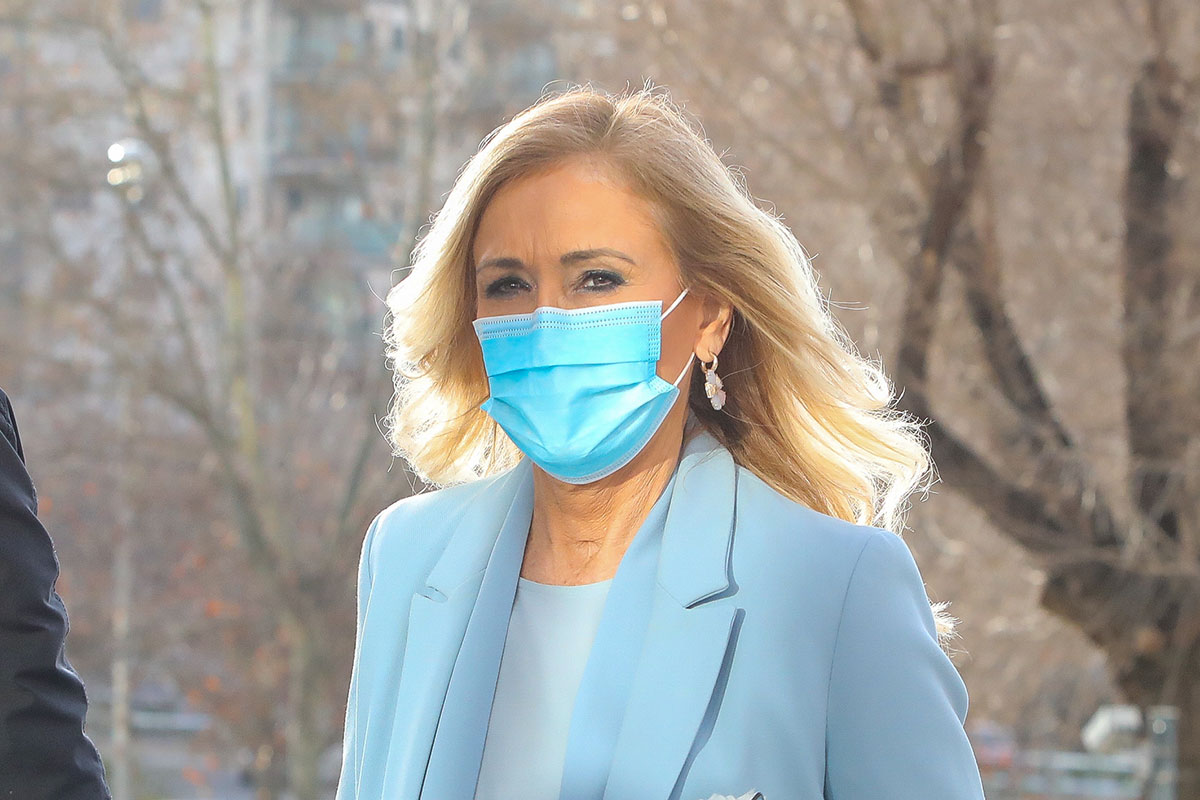 ppmadrid's tweet photo. Nos alegramos de la absolución de @ccifuentes. 

Denunciamos el calvario que ha sufrido y el daño infligido a  su reputación.

¿Ocupará tanto espacio en medios su absolución como las diligencias judiciales? https://t.co/pKk4B8EKDv