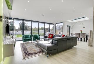 5 Bed House, 1; £1,399,995 Freehold, Queens Walk, Kingsbury, NW9 8ES, contact 0207 372 3685 for info.