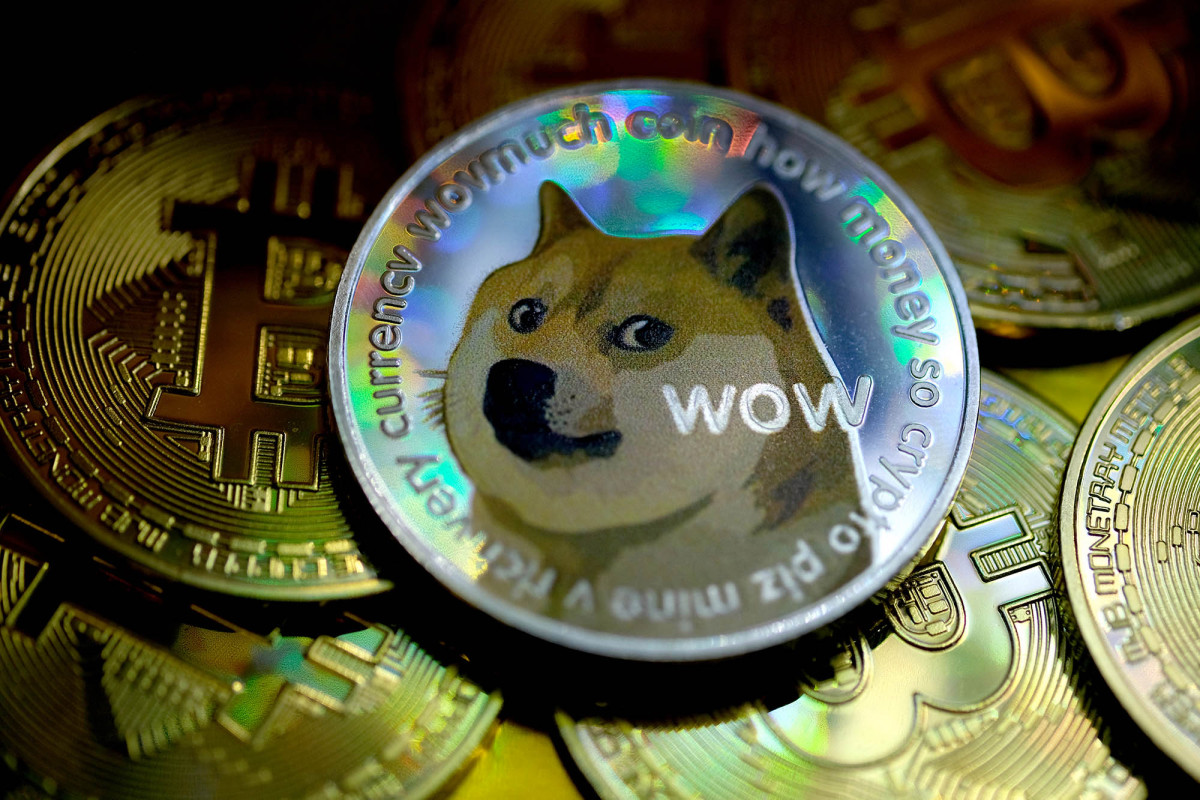 Elon Musk wants major Dogecoin holders to sell