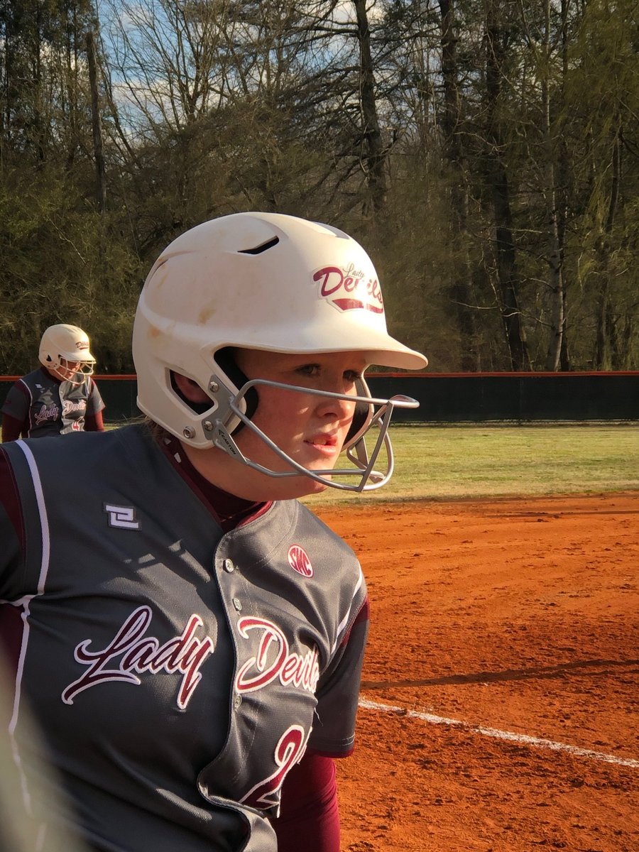 SwainSoftball's tweet photo. 🥎1⃣4⃣ Days until we get to do this again!!! FINALLY!! https://t.co/EwBJgdTy4Q