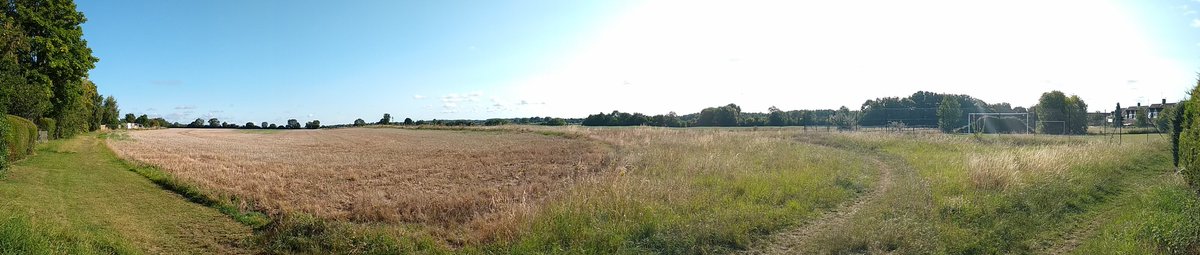 CampaignPOW's tweet photo. Blenheim planning for ANOTHER 420 houses in #Woodstock. That is in addition to the 300 already going in at the #parkview development #Bladon roundabout. Join our campaign https://t.co/7GtQte3cUv https://t.co/7hygjCV9Ti