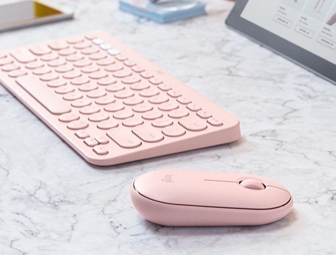 Wireless keyboard and mouse.I love this keyboard, nak taip pun rasa best je plus the colour is to die for!!Ada macam-macam colour Keyboard   https://shp.ee/v96qvuy&nbsp;Mouse  https://shp.ee/g54q23h&nbsp;