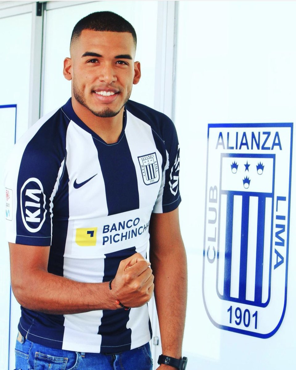 ¡Felices #120AñosDeGloria, <a href="/ClubALoficial/">Club Alianza Lima</a>! 🤍💙 🙌🏽💪🏽