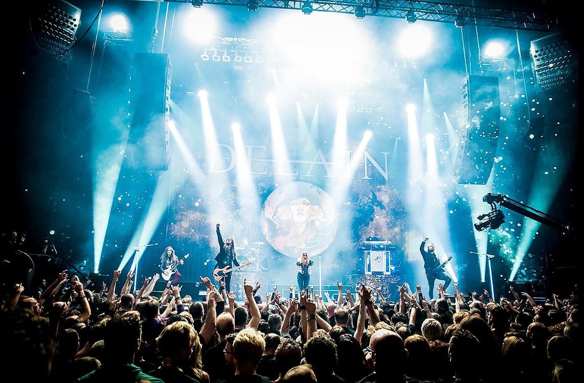 Message from Martijn:

Delain Goes Back to its Roots

delain.nl/news.php