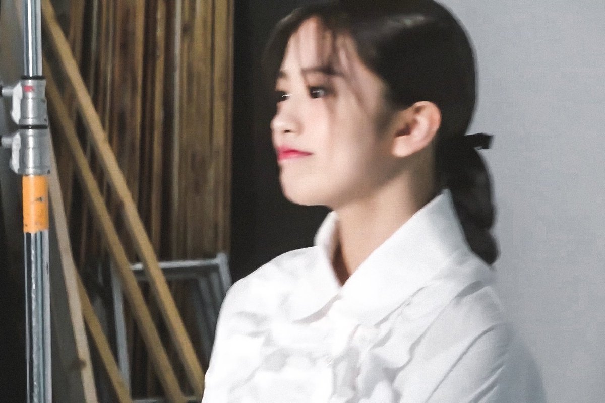 ʏᴊ'⳽ (@yusmileism) on Twitter photo 