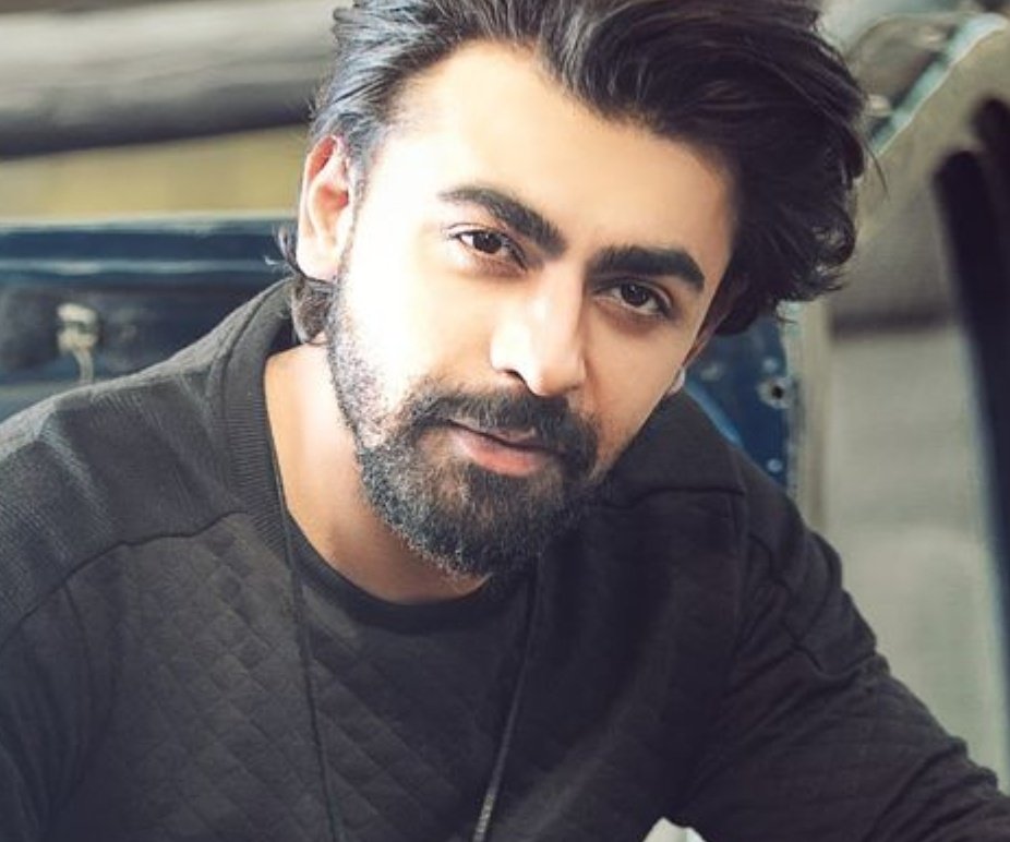 6.  #FarhanSaeed and  #HaniaAamirThey looked smoking hot in the song they featured together recently and since then I could not stop thinking about these both. I can totally see myself watching them on the big screen. I have some solid hopes on this one!