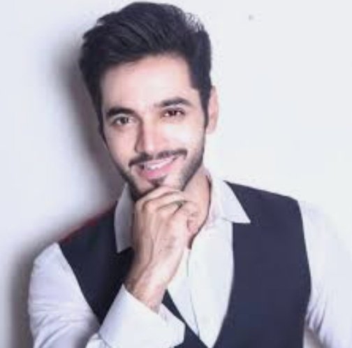 10.  #WahajAli and  #SajalAly Bring these both Ali's to me! Wahaj is one criminally underrated actor. I love how portrays every character like he is the person and there is no Wahaj, so talented! And if he is so is Sajal, they would look so good that I really want them onscreen.