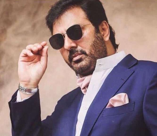 21.  #NaumaanIjaz and  #AtiqaOdho Yes, I am that girl! I feel everyone from different age-groups deserve an awesome script to work on! These both will look hot if paired together, idk if they have worked previously cause I haven't seen them together! Now think about the plot! 