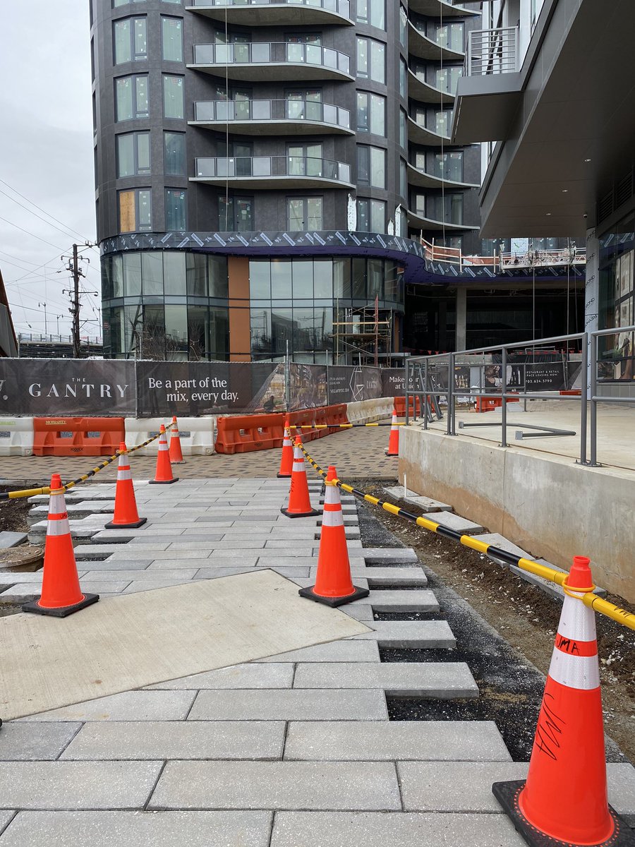 capitolhillphil's tweet photo. 3rd Street connection to Union Market District is open (where Florida Ave steps dead-ended). Market Terminal area starting to look like a neighborhood. And check out that detail on new office building. https://t.co/73TqMkvG7u