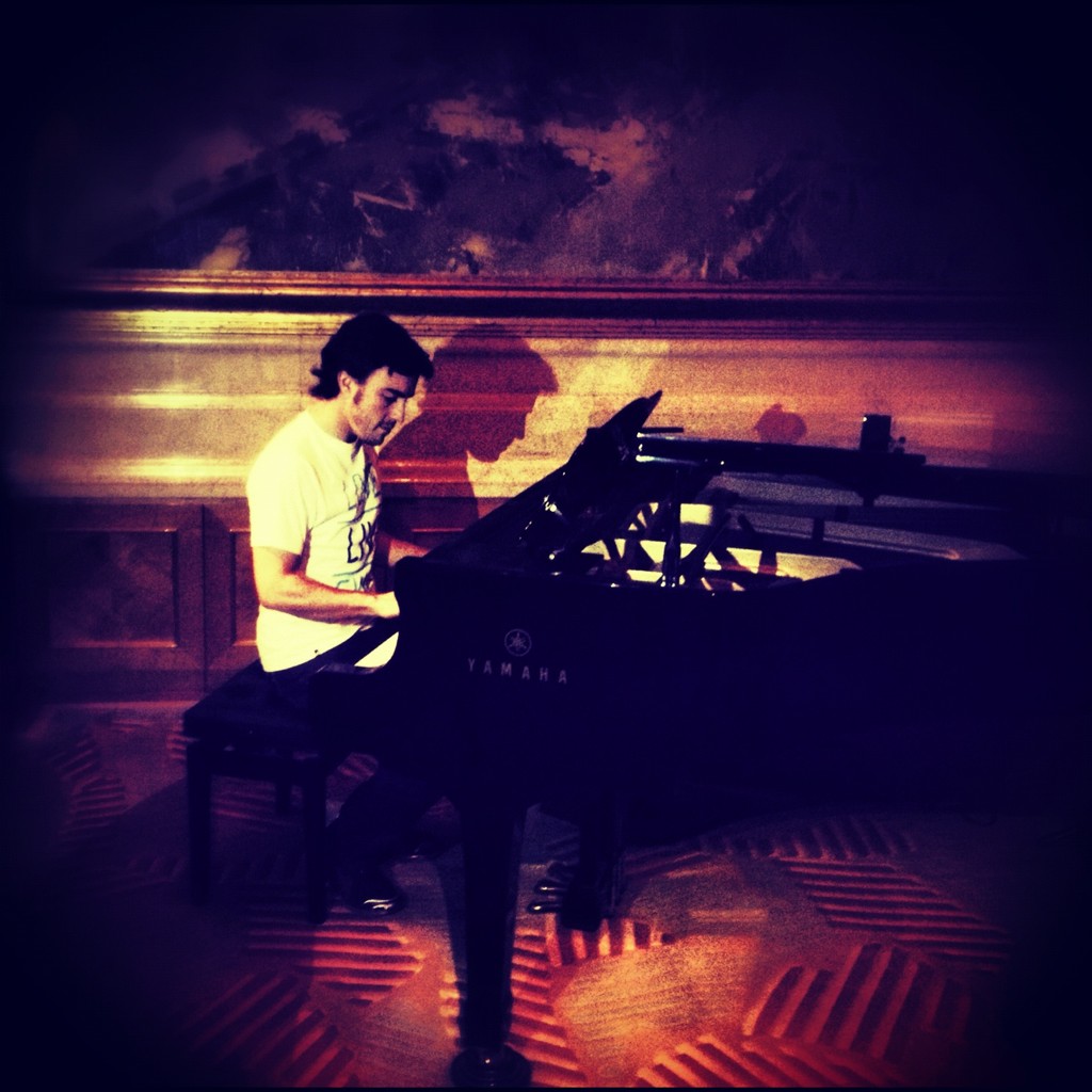 fernando on piano number 3